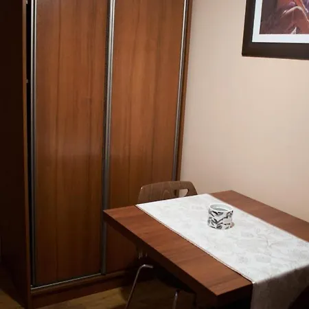 Kosówka - Hotel apartamentowy *