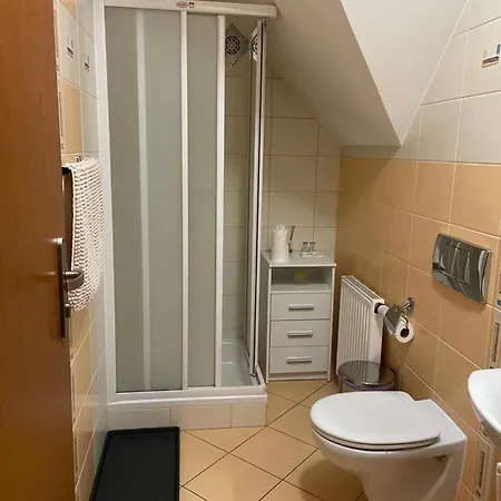Kosówka - Hotel apartamentowy *