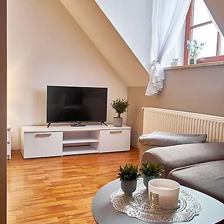 Aparthotel Kosowka - *